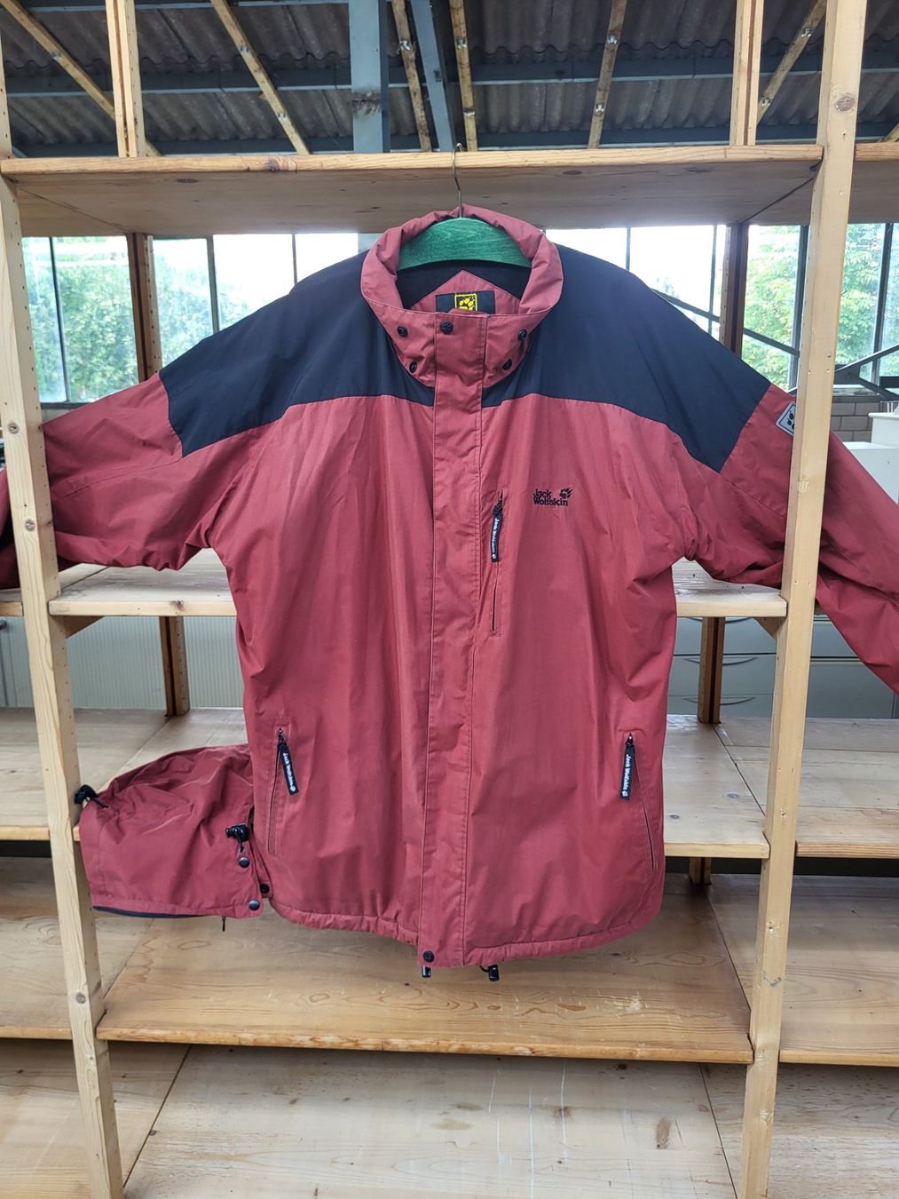 Giacche: Herren Winterjacke Jack-Wolfskin 4XL – Usato da Diessenhofen venduto da Osio
