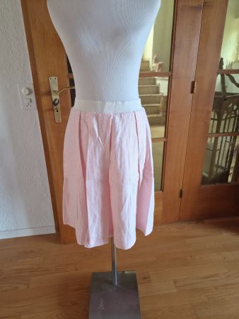 Sommerlicher, rosa Rock  Hugo Boss Grösse 38 / 36
