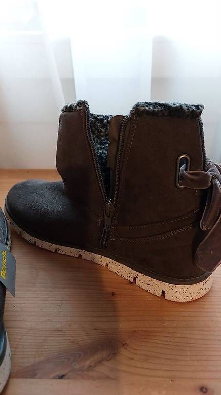 Scarpe da donna: Boots Gr. 37 neuwertig – Usato da Volketswil venduto da famwin 2