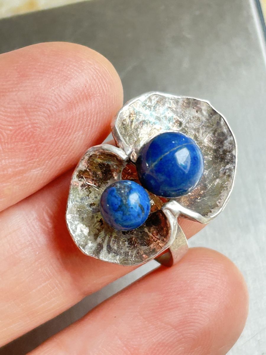 Anelli: Silberring Lapislazuli Kugeln, FLOWER (52) – Usato da Laufen venduto da belleskulptur