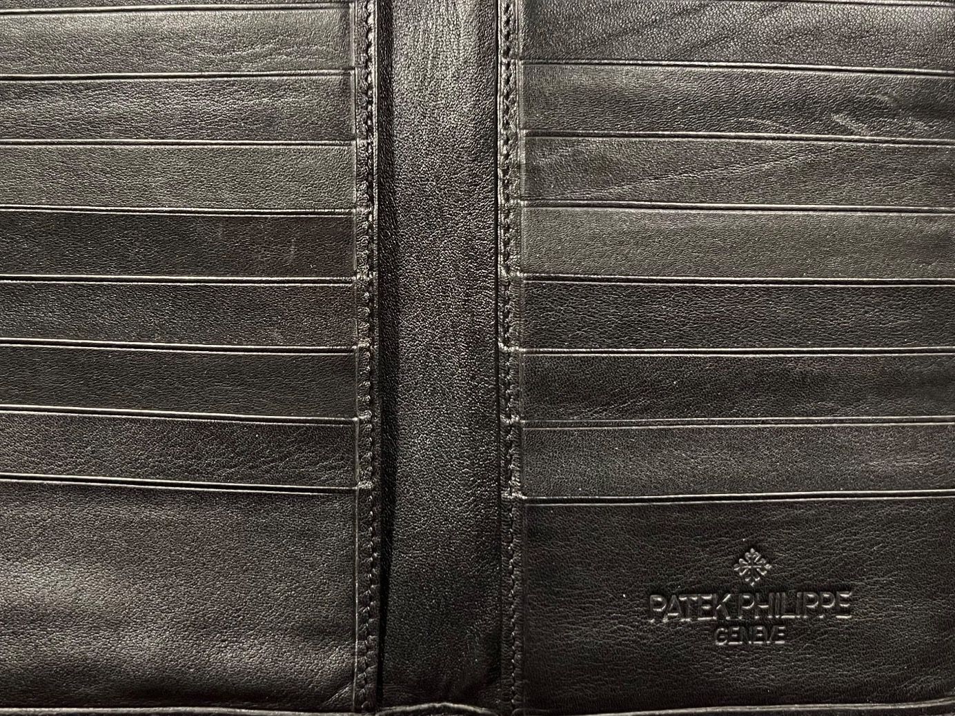 Patek Philippe Uhren: Patek Large Cards Holder Black 👌 – Gebraucht aus Morges von thetimebureau 1
