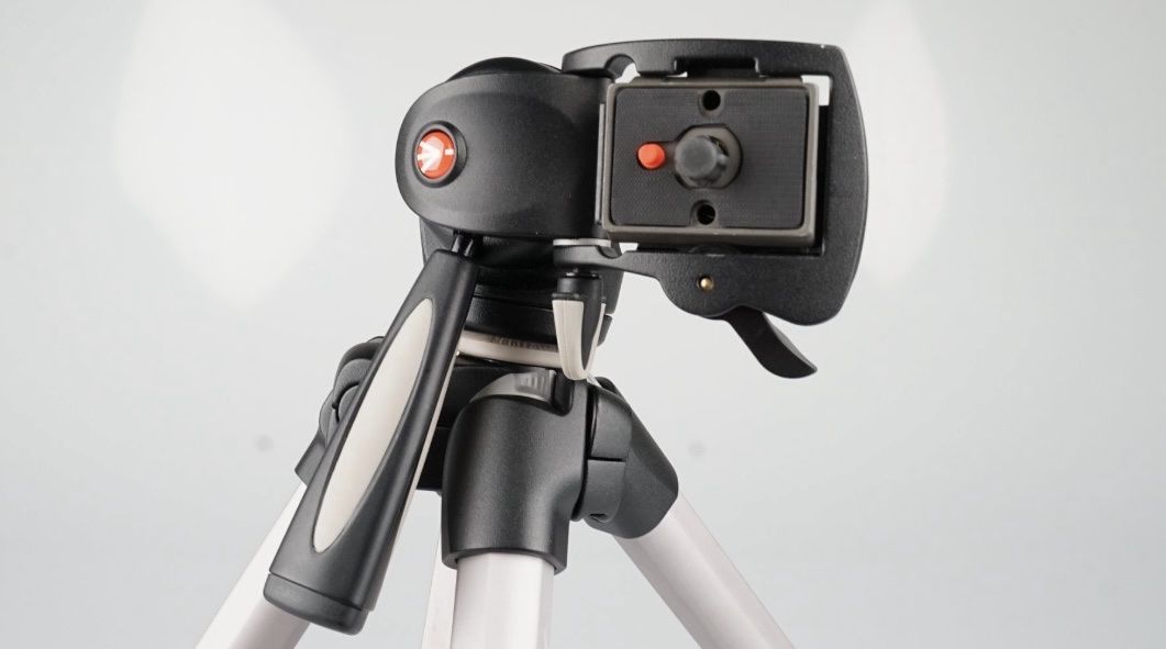 Foto & Immagini: Manfrotto kamera Stativ – Nuovo (secondo la descrizione) da Oberriet SG venduto da lea_sm9b 1