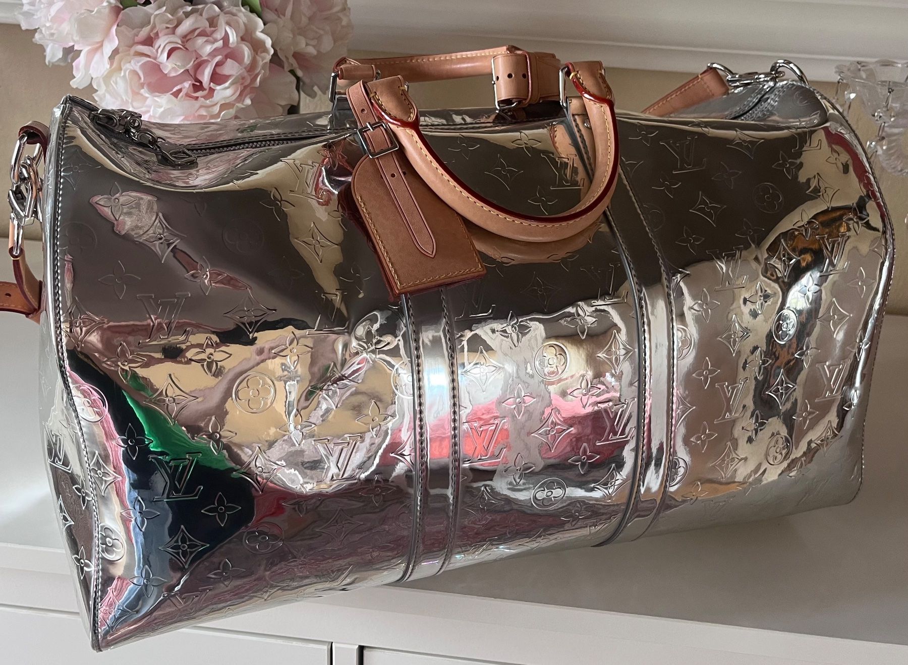 Louis Vuitton Taschen: Louis Vuitton Keepall in SILBER – Gebraucht aus Zürich von all_766h 6