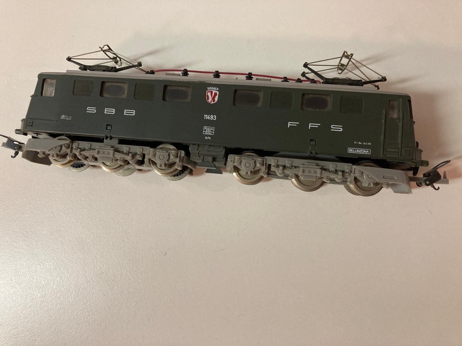 Lima Modellini di ferrovie: LIMA-Modeleinsenbahn mit viel Zubehör – Usato da Emmen venduto da Huwimark 1