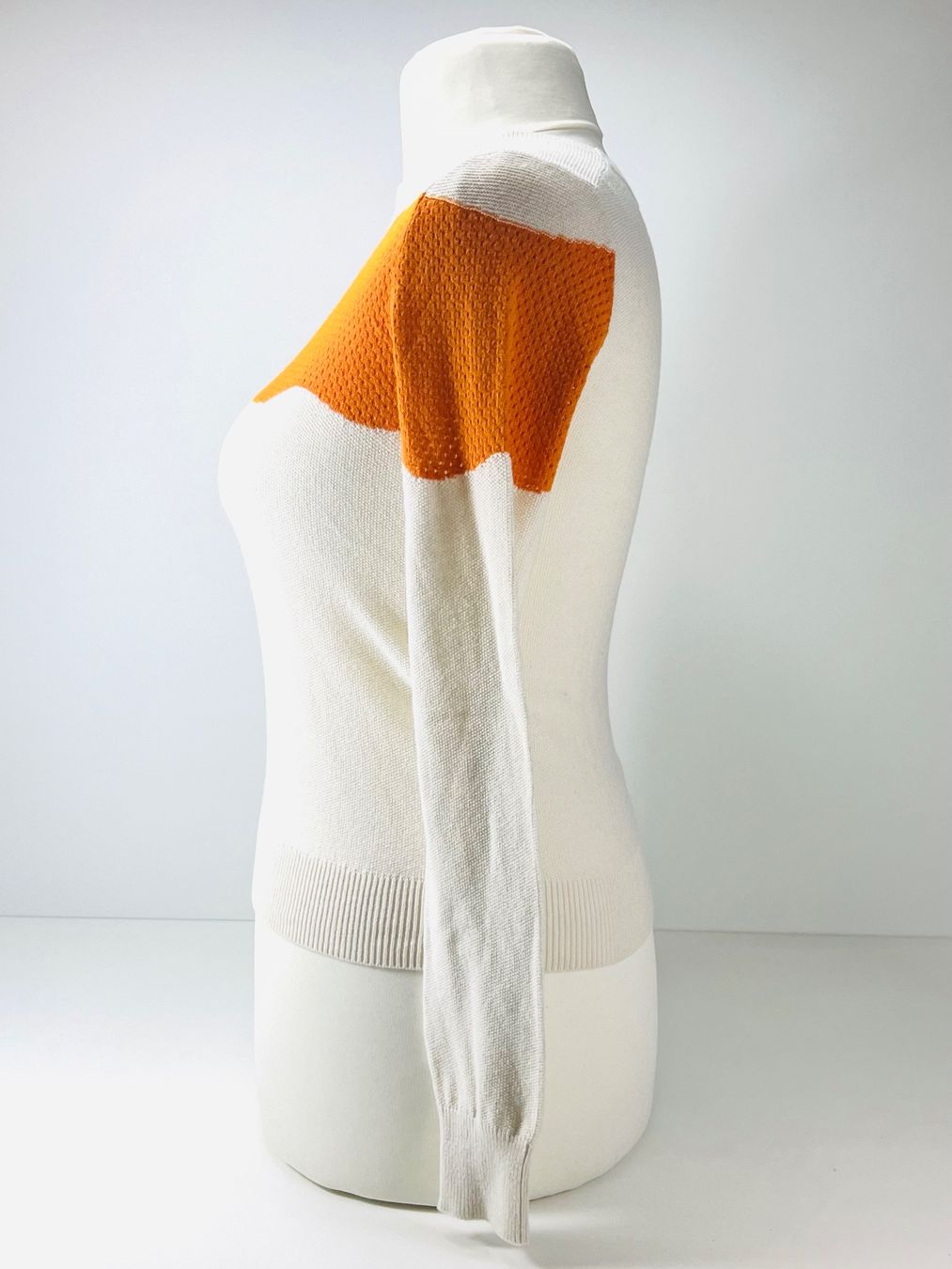 Jil Sander Maglioni & Felpe: Edler Damen Pullover JIL SANDER Navy, Weiss/Orange, Gr. M – Usato da Zürich venduto da Arche_Brockenhaus 1