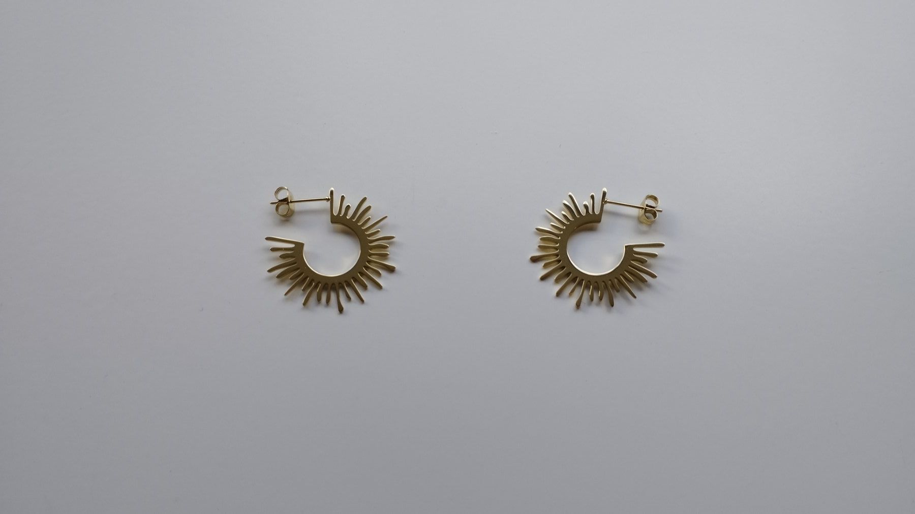 Boucles d'oreille: Stainless Steel Sun Earrings – Neuf avec emballage d'origine à Allschwil par Jani_Banani 3