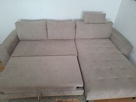 Bis 5.10 abholen. Ecksofa rechts baige/sandfarben NP 2700.-