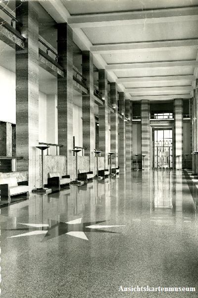 Cartoline postali: Genève - Palais des Nations + 1956 – Usato da Emmenbrücke venduto da teestube