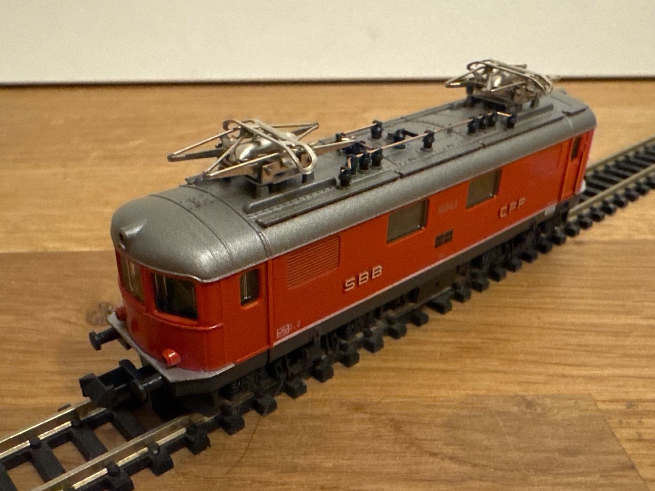 Hobbytrain Modellini di ferrovie: Hobbytrain SBB E-Lok Re4/4 10043 – Nuovo (secondo la descrizione) da Schlierbach venduto da Look8 2