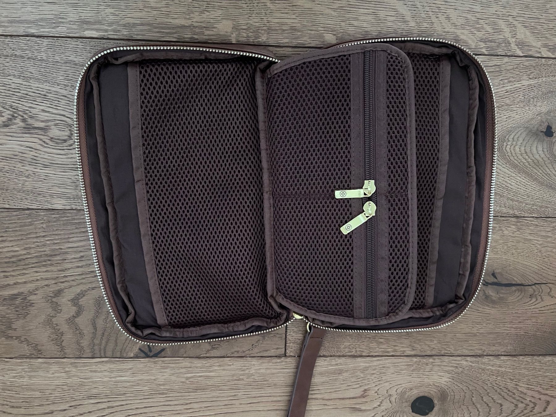 Kosmetikkoffer: JUBELIST Wickelclutch ZOE – Neu (gemäss Beschreibung) aus Uttigen von 1hihallo4 4
