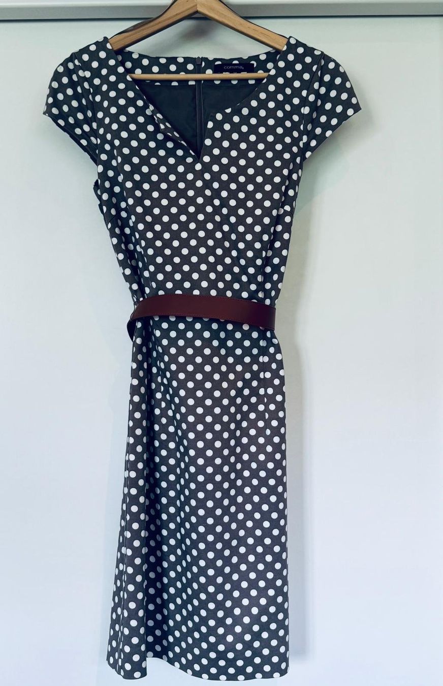 Comma Vestiti: Sommerkleid Comma 34 – Usato da Hergiswil NW venduto da Shintana