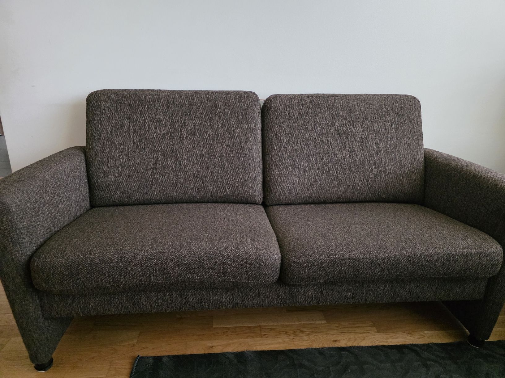 Pfister Sofas: 2 Canapés Pfister Comfort – D'occasion à Grand-Lancy par Precision-GE