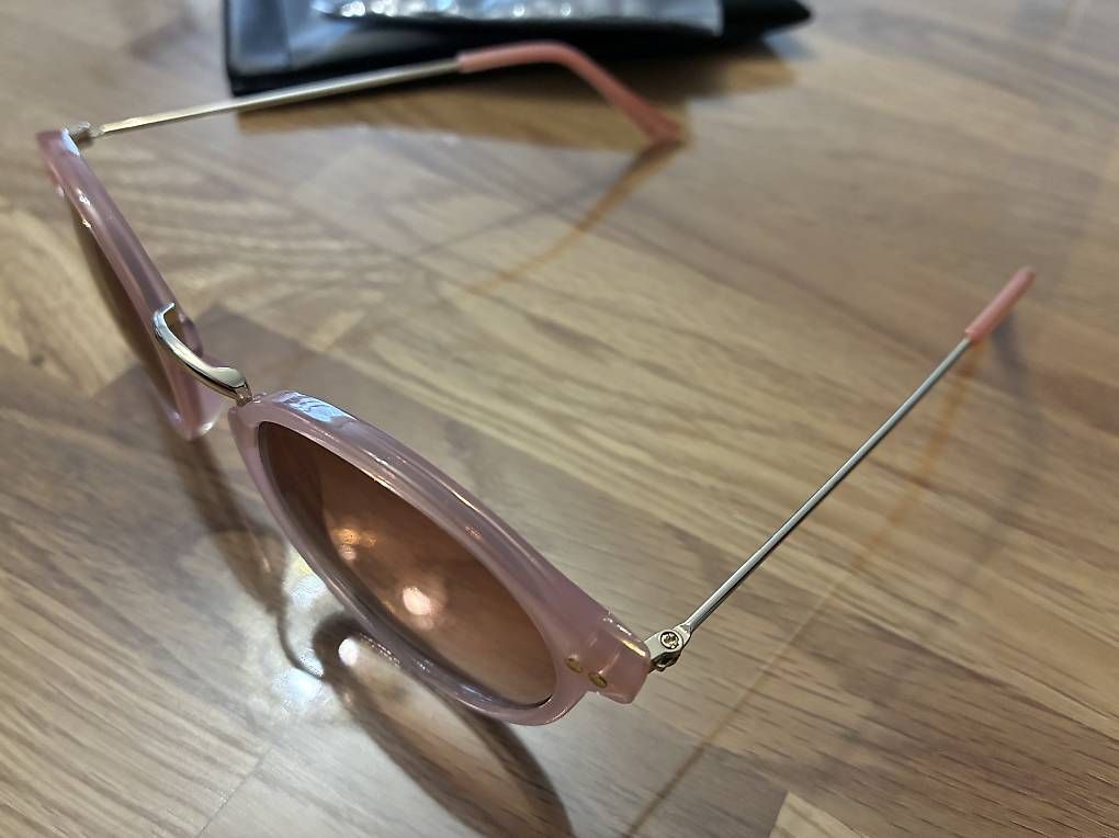 Brillen & Gläser: Lunettes à soleil neufs de marque Himo – Gebraucht aus Ménières von 30A 1