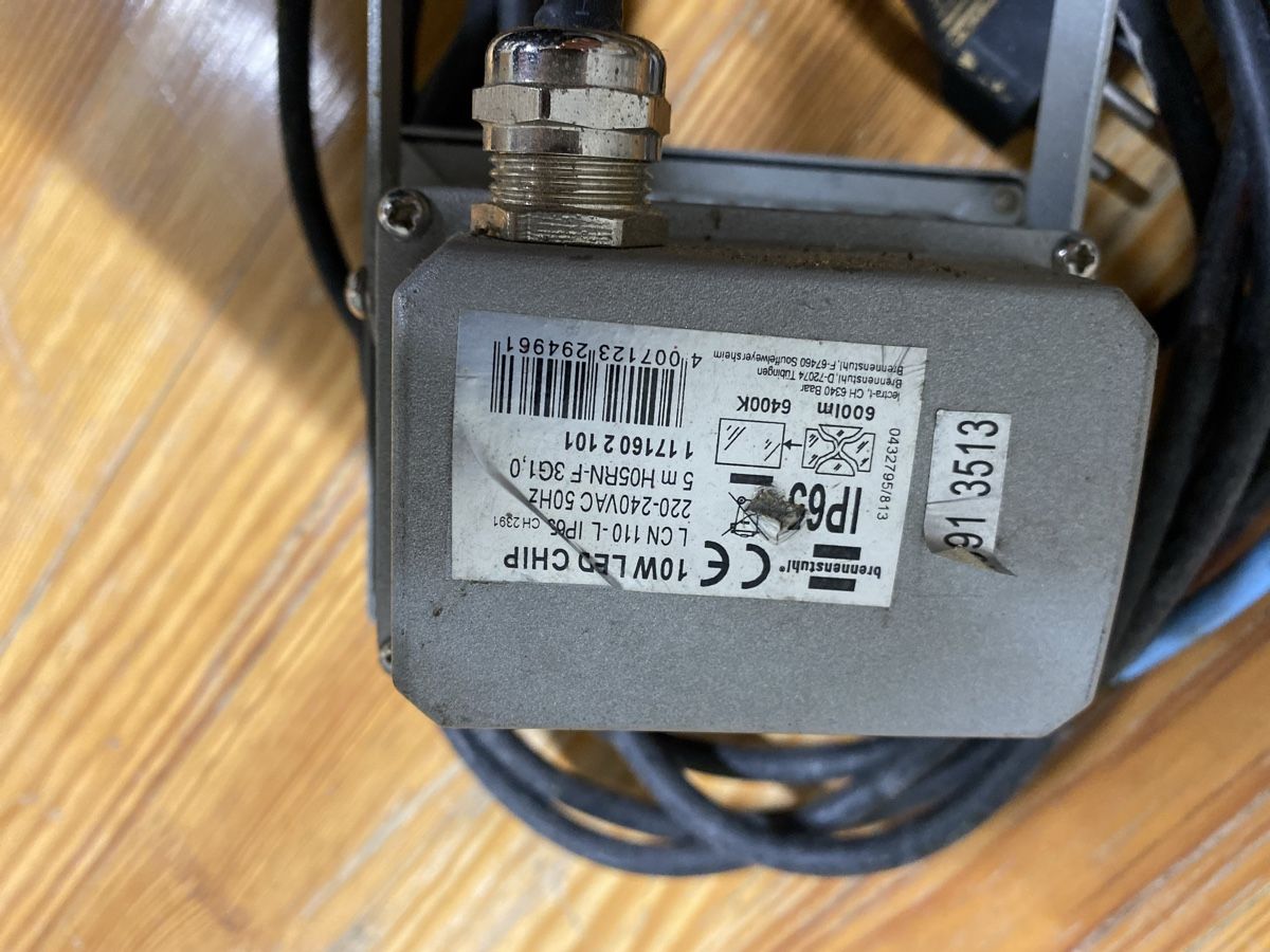 Scheinwerfer: LED Strahler, 10W, IP65, 230V mit 4m Kabel – Gebraucht aus Dottikon von chline.rote.traktor 2