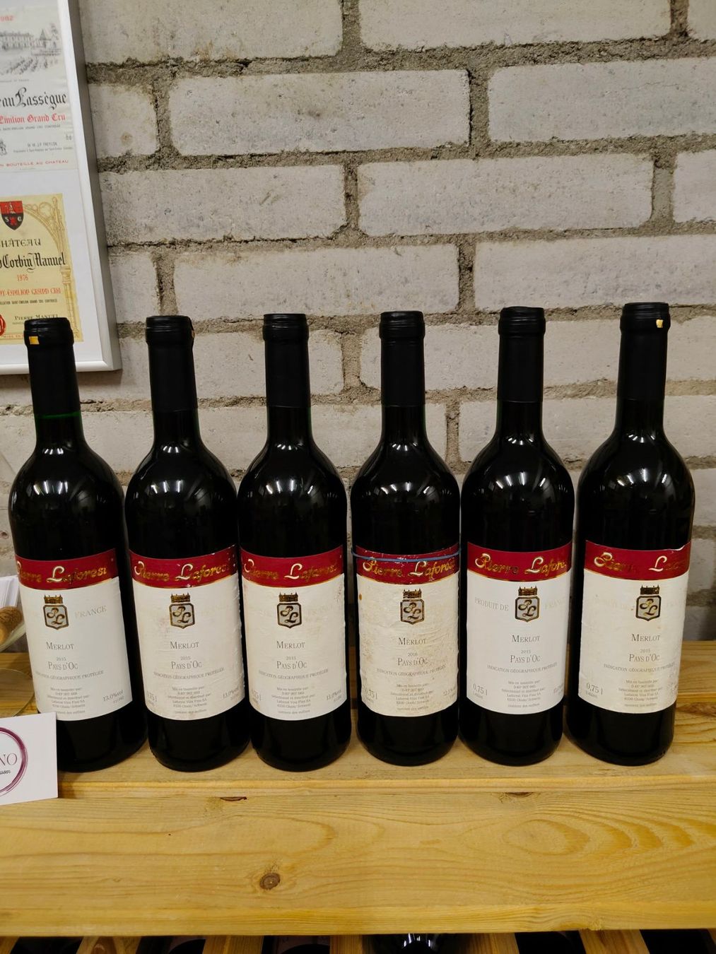 Vino: 6x 2015 Merlot Pierre Laforest – Nuovo (secondo la descrizione) da Münchenstein venduto da wusmarino