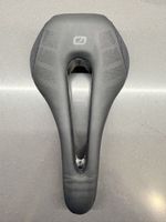 Most Carbon Sattel LYNX von Pinarello Selle Italia 135mm