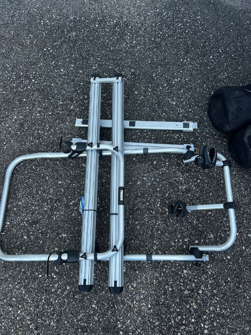 Camping Fahrzeuge: Thule Fahrradträger Ducato Sprinter – Gebraucht aus Adliswil von met_g5v5 1