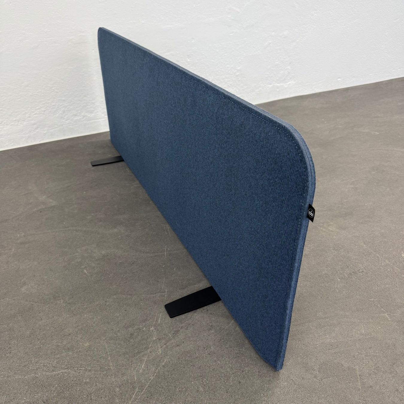 Paraventi: Buzzi.Space BuzziShield Desk Tischtrennwand 1400mm – Usato da Schönenwerd venduto da mcofficeshop 3