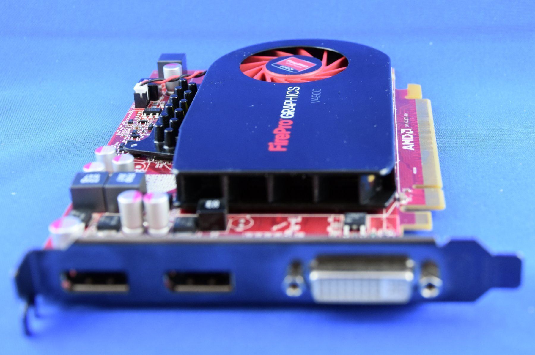 Amd Schede grafiche: ATI Grafikkkarte V4900 – Usato da Künten venduto da Arktisde 1