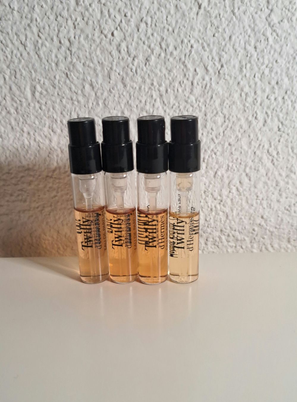 Hermès Parfums & Eau de Toilette: 4 Twilly d'Hermès EDP Muster Proben – D'occasion à Richterswil par Viorella