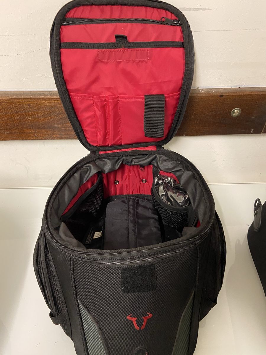 SW-Motech Borse: Tankrucksack SW-Motech  – Usato da Dietikon venduto da brocki-eyra 4