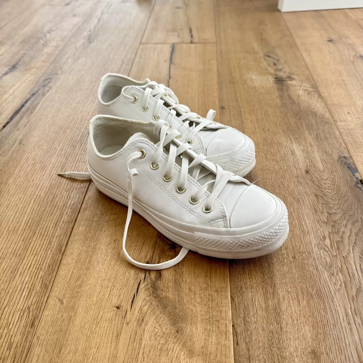 Converse Scarpe da donna: Converse platform low 39 – Nuovo (secondo la descrizione) da Wädenswil venduto da katdede 1