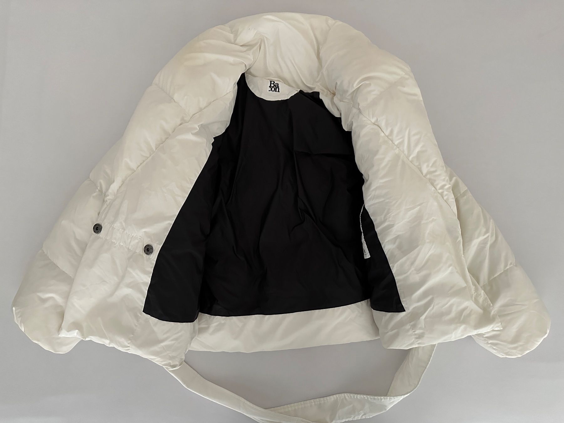 Giacche: Bacon Dada Petit Daunenjacke in Weiss – Usato da Pfäffikon SZ venduto da Redwulf34 3