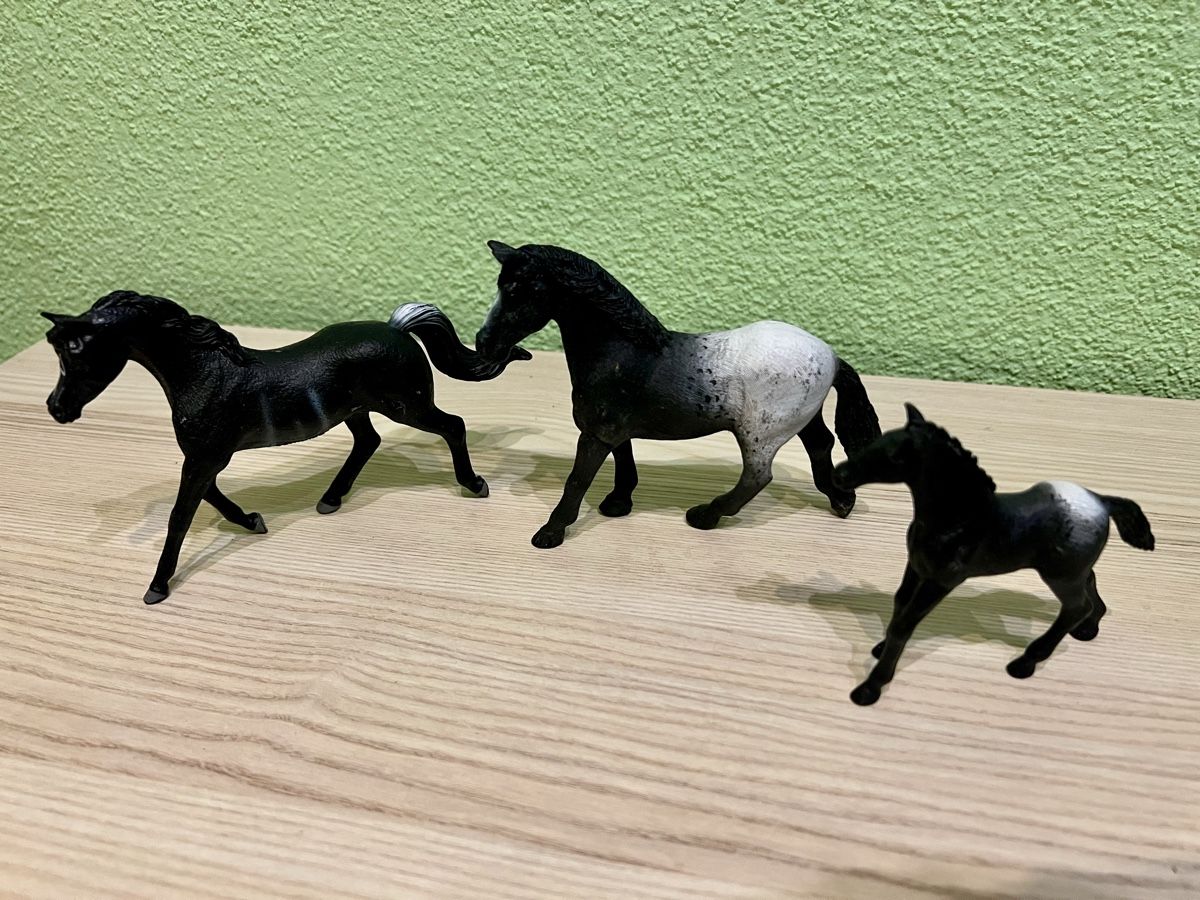 Schleich Giocattoli: Schleich Pferde Set 3 Figuren – Usato da Obernau venduto da Mya285 2