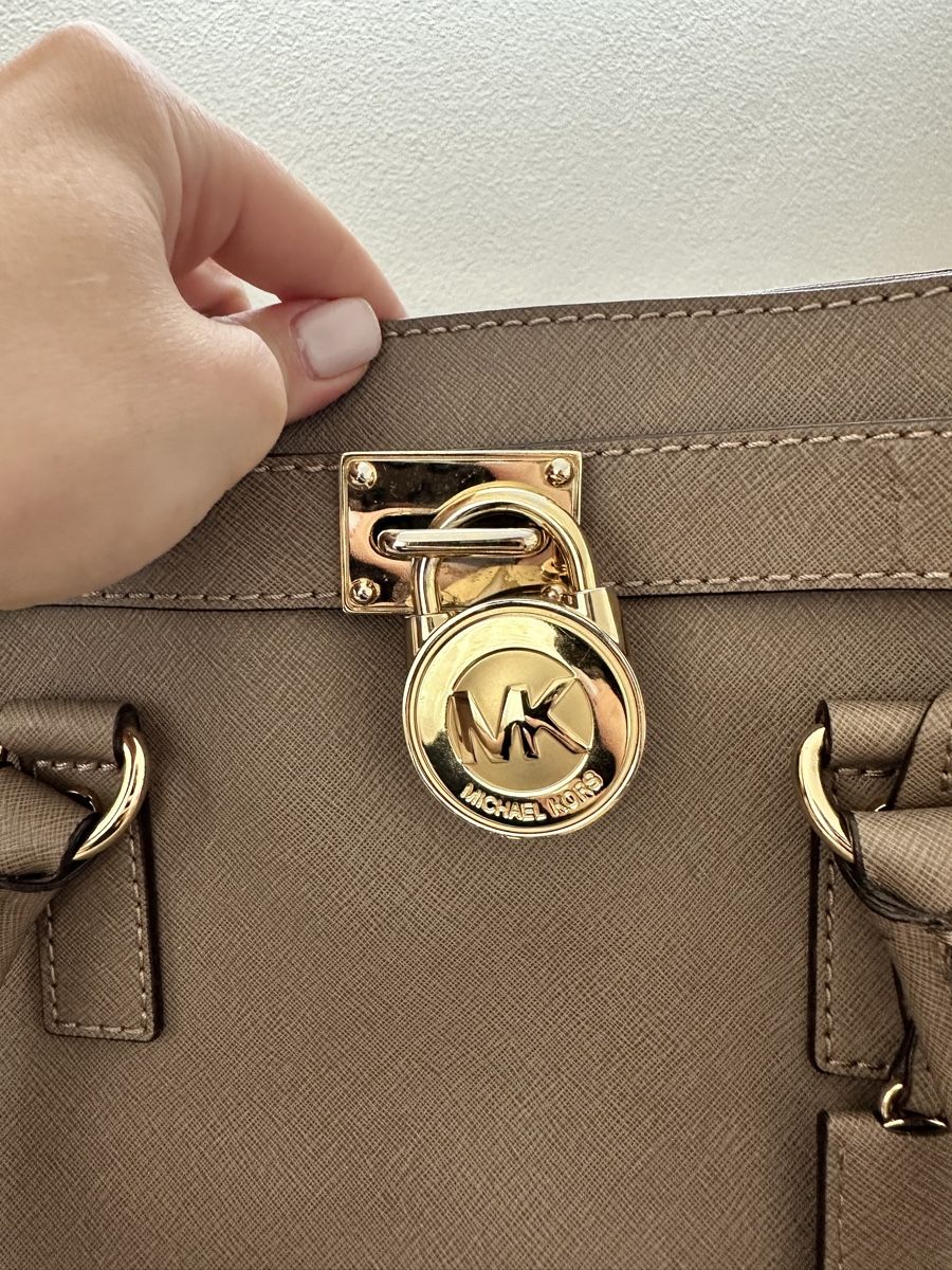 Michael Kors Borse da donna: Michael kors tasche – Usato da Unterägeri venduto da Tamara.2605 2