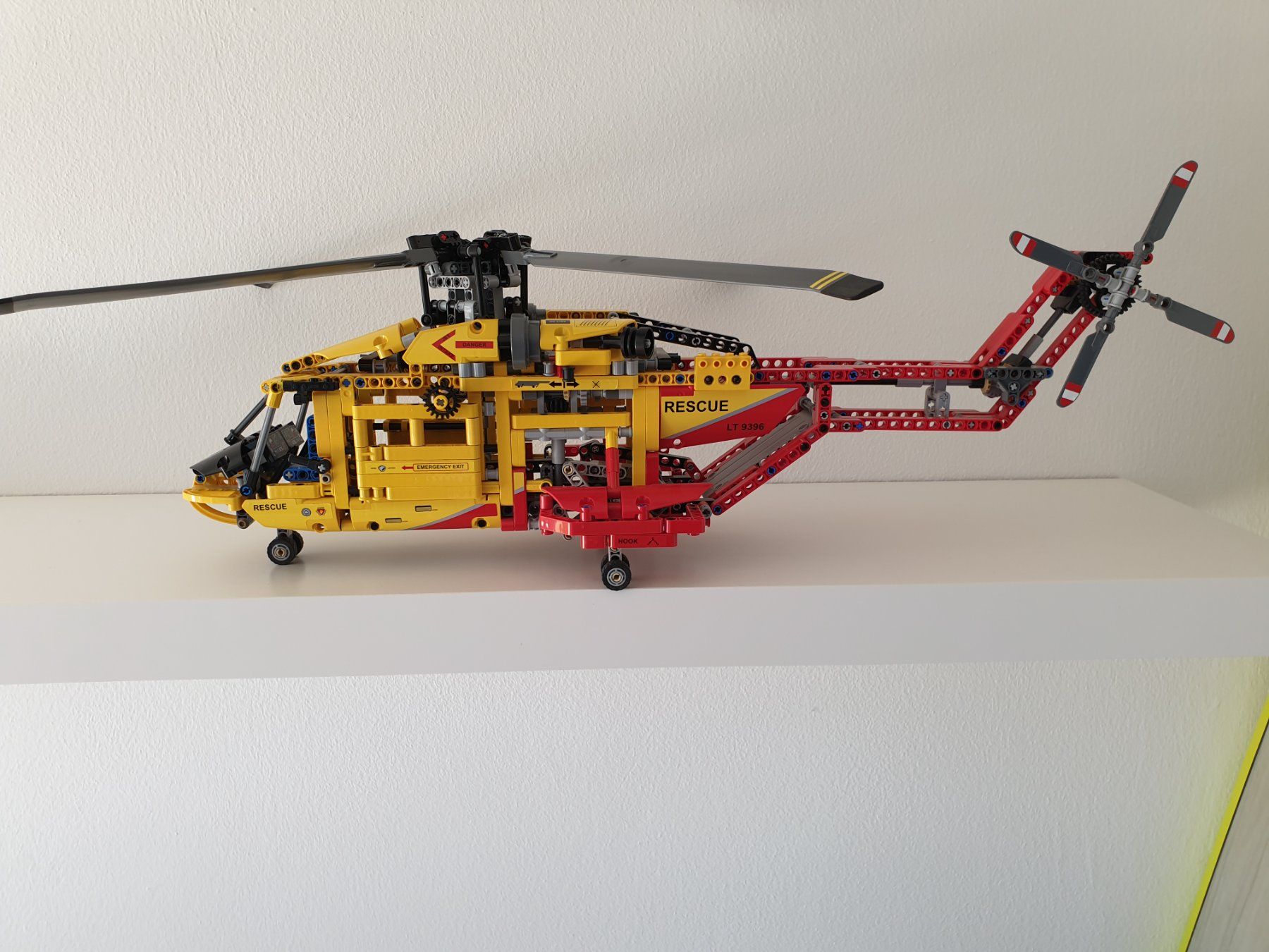 Technics Kit di costruzioni: Lego 9396 - Technic: Grosser Helikopter – Usato da Thayngen venduto da tle_55hw