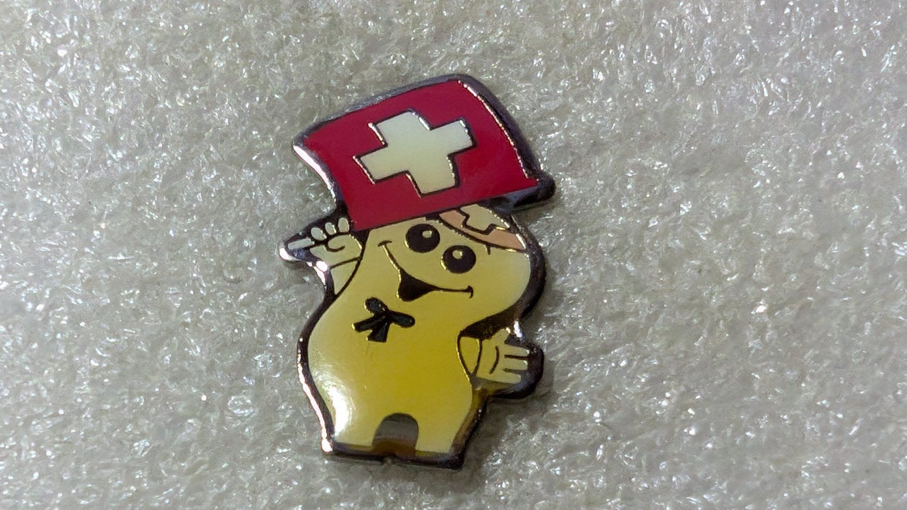Placchette & Badge: Ansteckpin 167: Maga Bio – Usato da Oppligen venduto da Pin-Fall-Shop