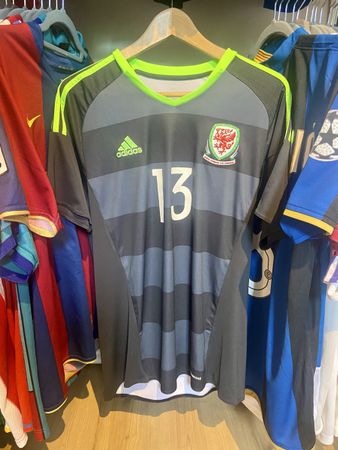 Original Wales 2016-18 Away Adidas Jersey (M)