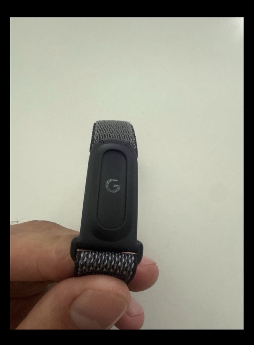 Fitbit Smartwatch: Google fitbit air – Neuf (Voir description) à Péry par Hidjee 2
