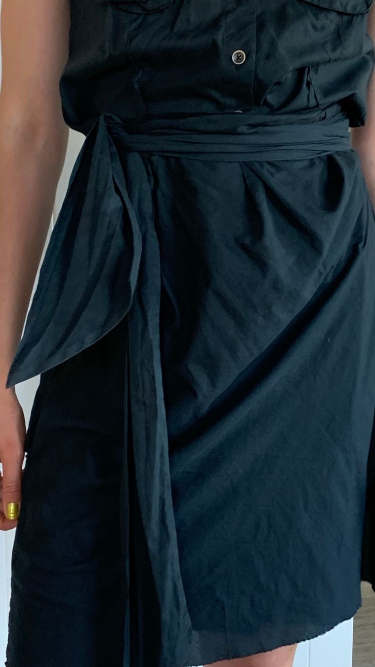 Hugo Boss Kleider: Kleid von Boss gr S – Gebraucht aus Nuglar von Korsika2 4