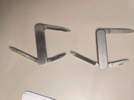 Zwei Kleine Taschenmesser