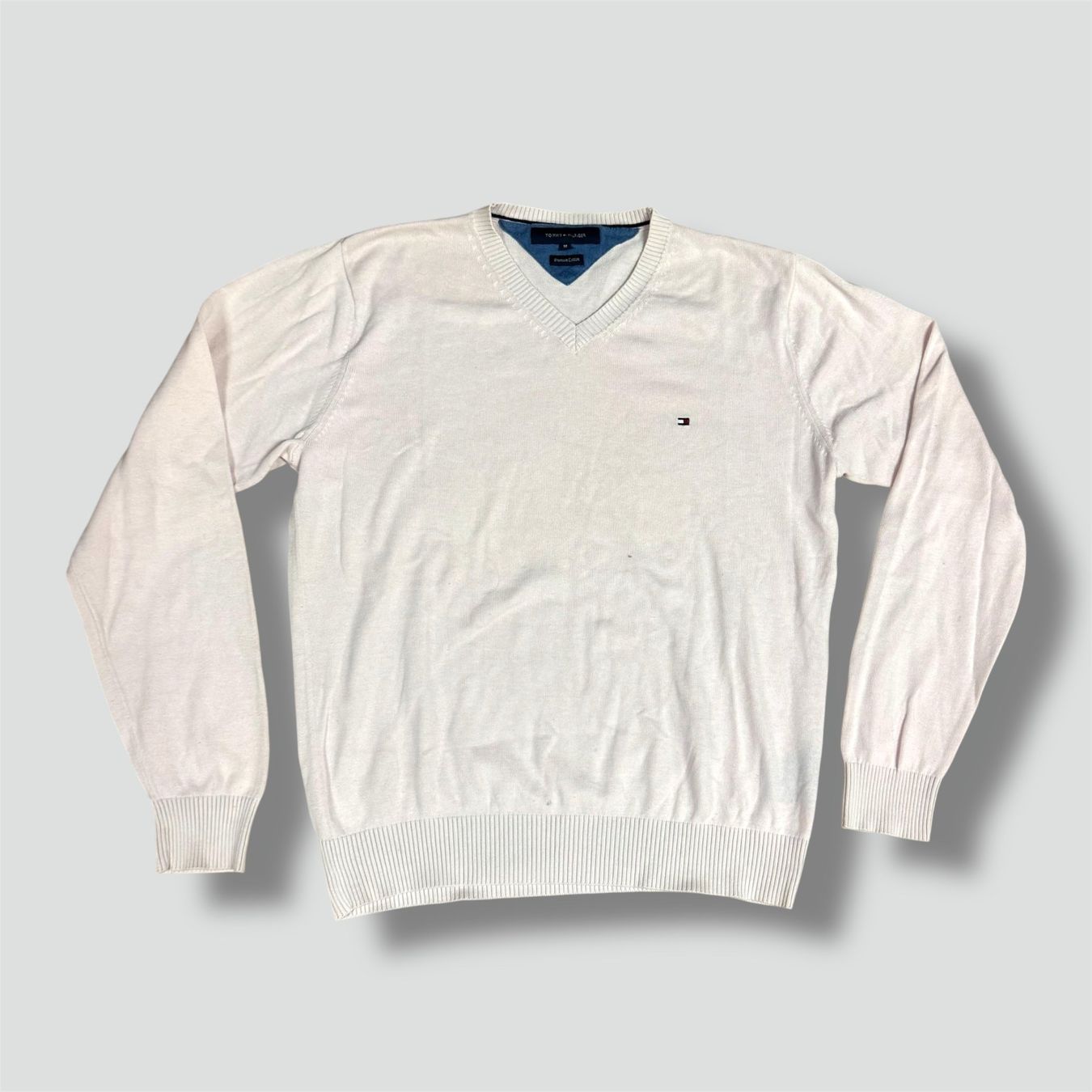 Tommy Hilfiger Maglioni & Felpe: Tommy Hilfiger light pink sweatshirt pullover pull – Usato da St. Gallen venduto da sourced_limited