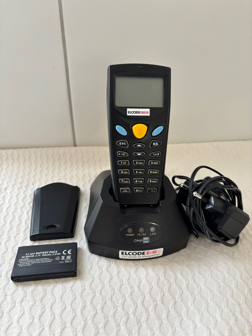 Scanner: Mobiler Barcodescanner Elcode 8001 Terminal - C – Gebraucht aus Einigen von Medicom-Pharma