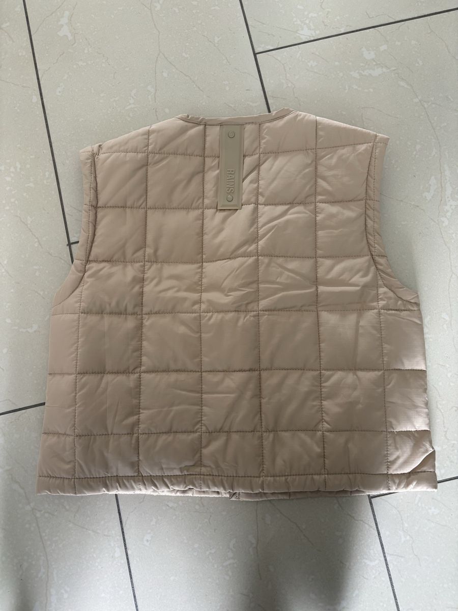 Gilet & Giacche senza maniche: Weste Rains gesteppt beige Grösse XS – Usato da Zürich venduto da nnsn 6