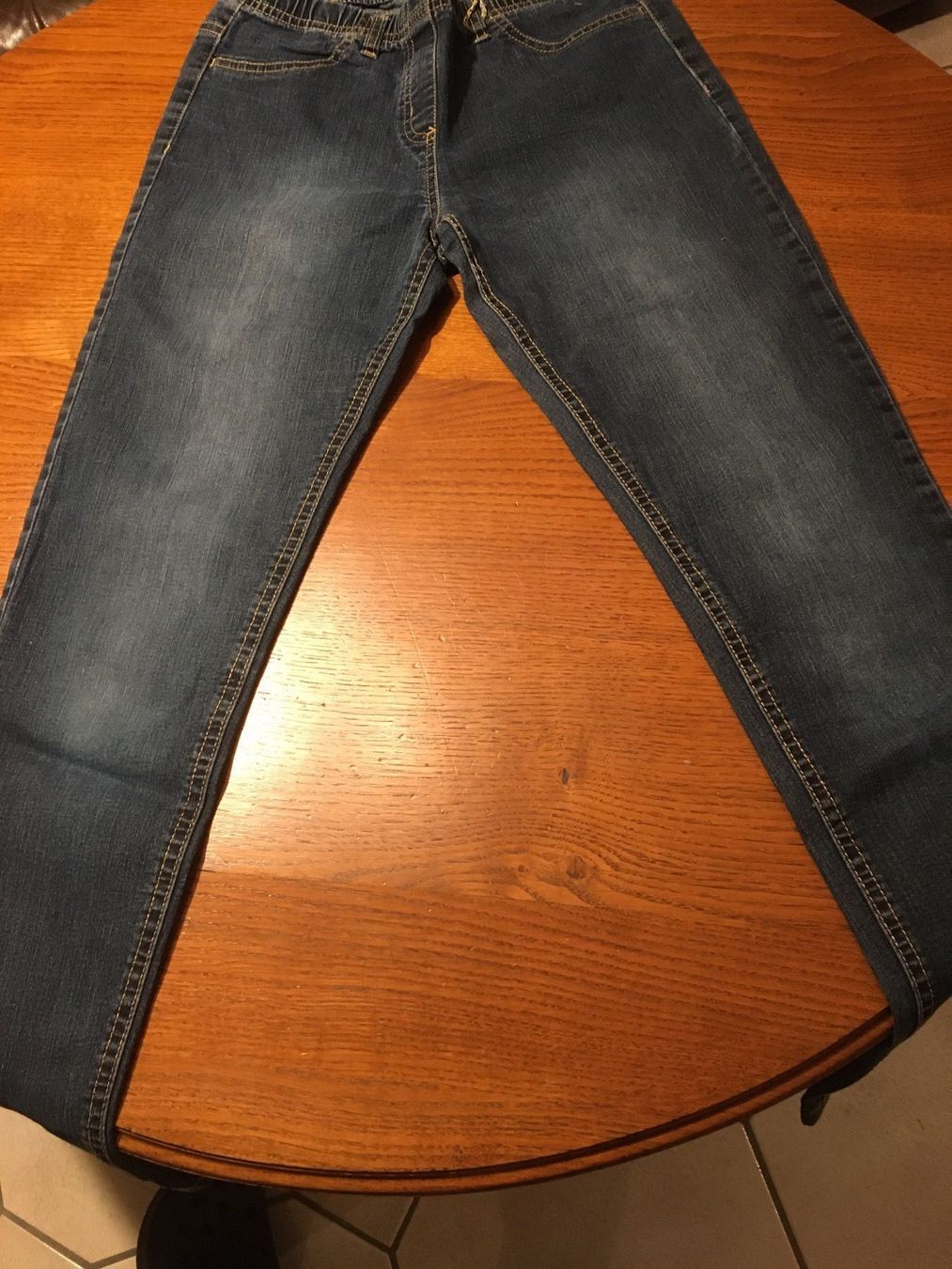 Hosen: Jeans fille – Gebraucht aus Montsevelier von Batson 1