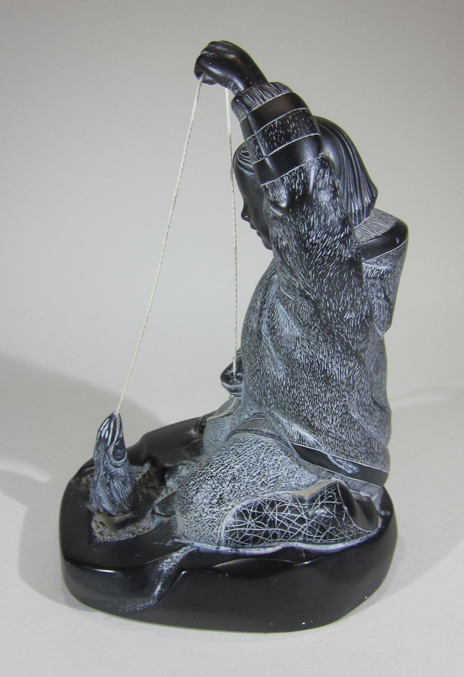 Sculture & Statue: Junger Inuit am Eisfischen – Usato da Bäretswil venduto da robsonantik 3