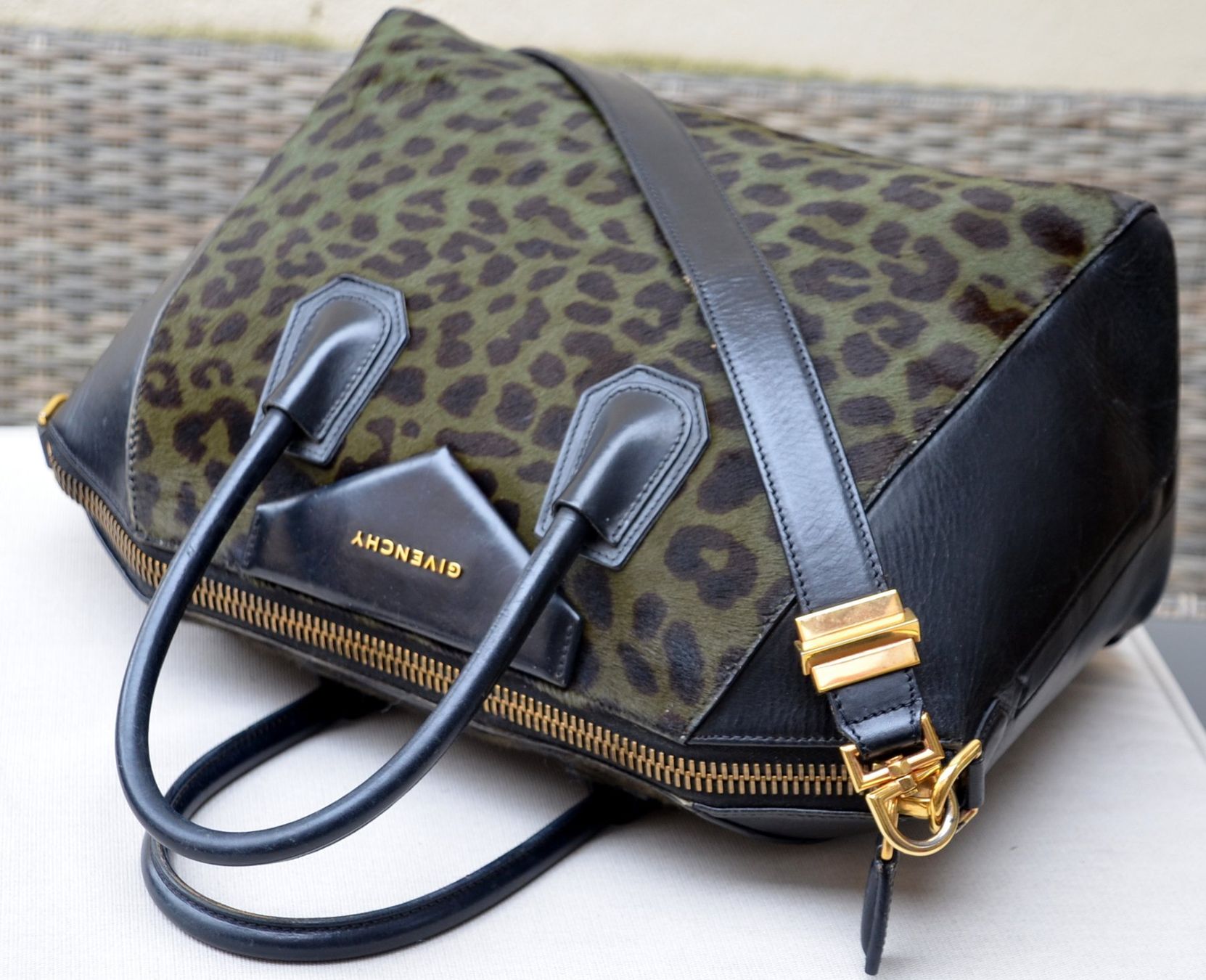 Givenchy Borse da donna: Givenchy Antigona Tasche / sac – Difettoso da Collonges venduto da arashee 3