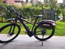 CUBE Reaction Hybrid E-Bike
Bei Interesse gerne melden.