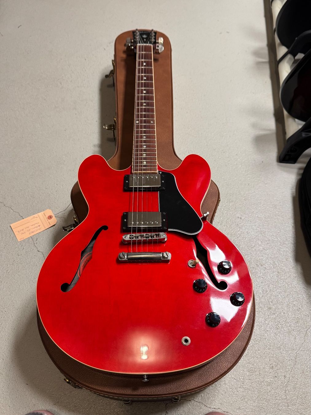 Strumenti musicali: Gibson ES-335 Custom Red – Usato da Pfäffikon ZH venduto da MM8619