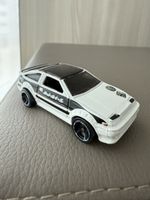 Toyota Corolla AE-86 Hot Wheels, Modellino da Collezione!