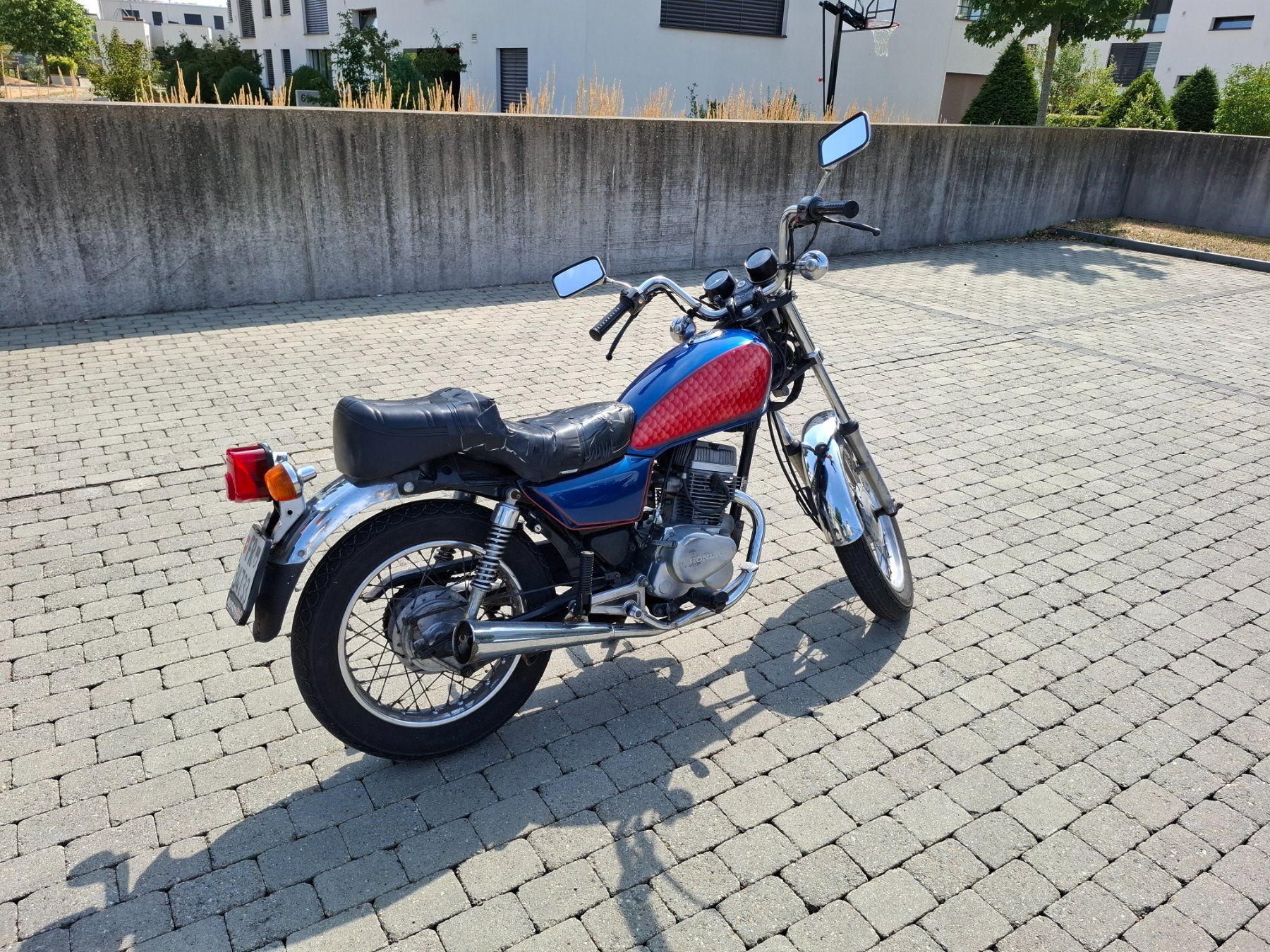 Honda Chopper: Honda JC05 – Gebraucht aus Granges-Paccot von riedos 2