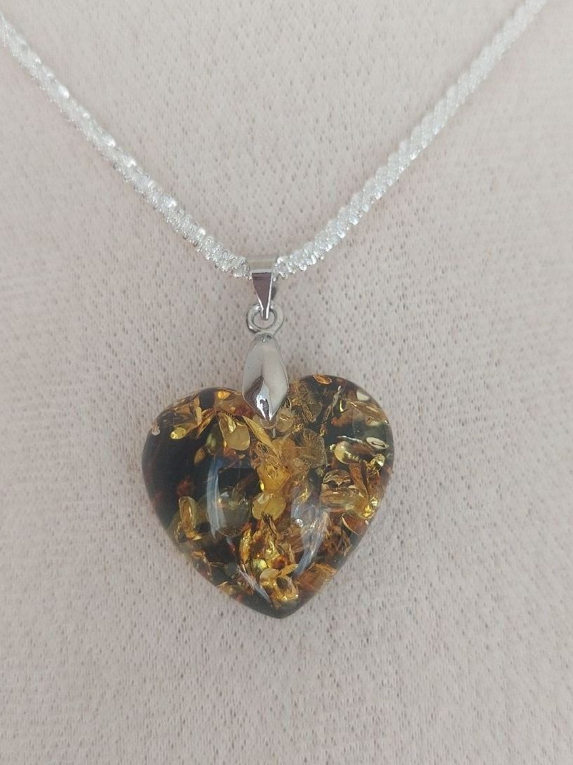 Mineralien & Heilsteine: 💚 Grüner Bernstein Herz Anhänger ✨ – Neu (gemäss Beschreibung) aus St. Gallen von Ammora 4