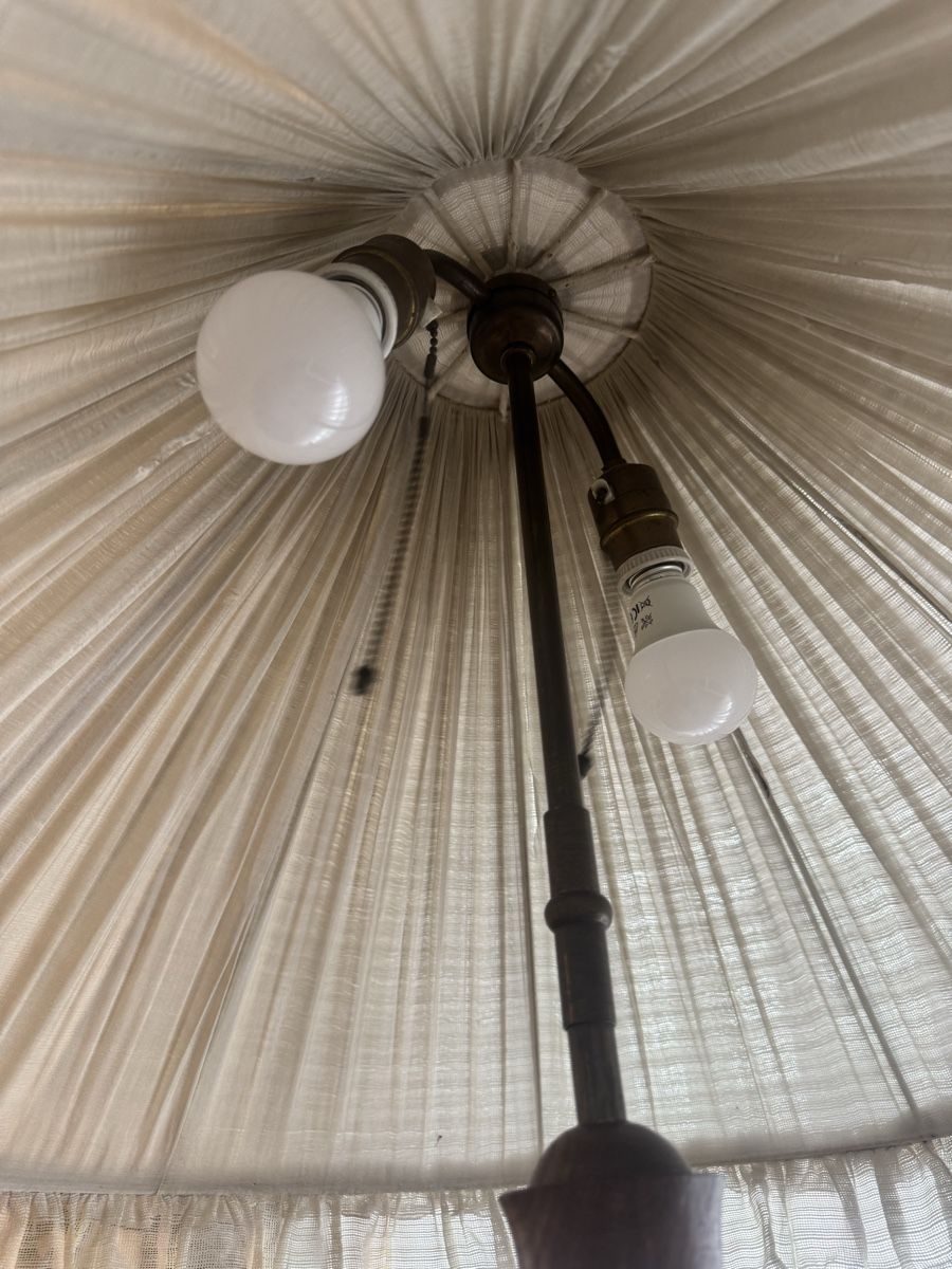 Lampade: Vintage Stehlampe mit Stoffschirm  – Usato da Oftringen venduto da Makeq 4