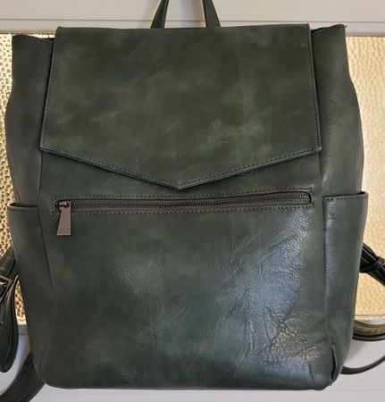 Stabiler Rucksack in Olivgrün 
