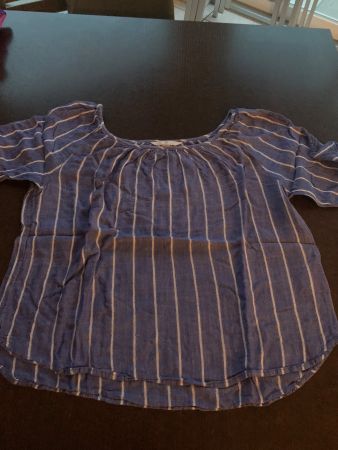T-shirt de chez H&M taille 34