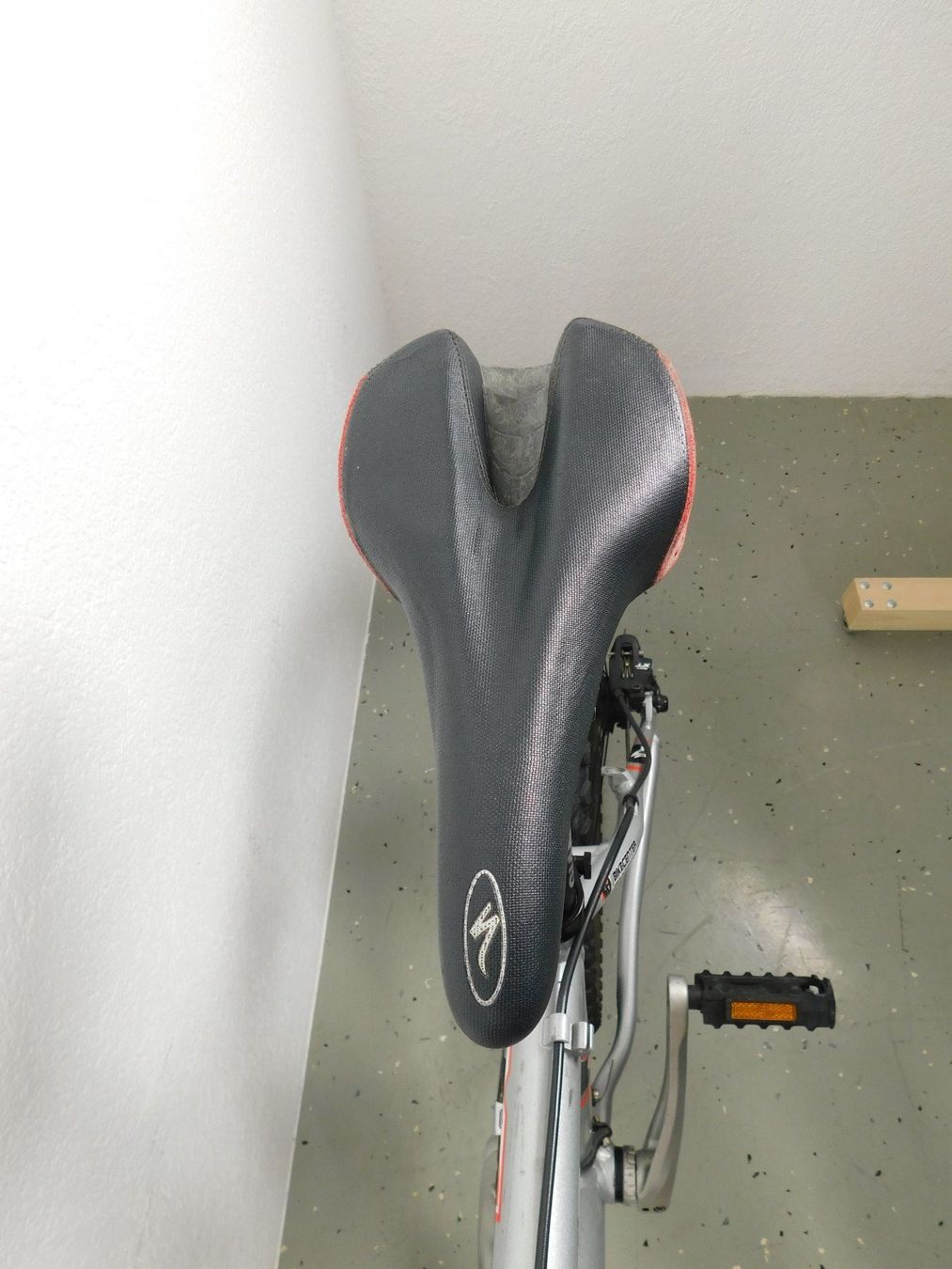 Specialized Biciclette: Mountainbike, Specialized Stumpjumper Pro. Silber & Schwarz – Usato da Jona venduto da  1